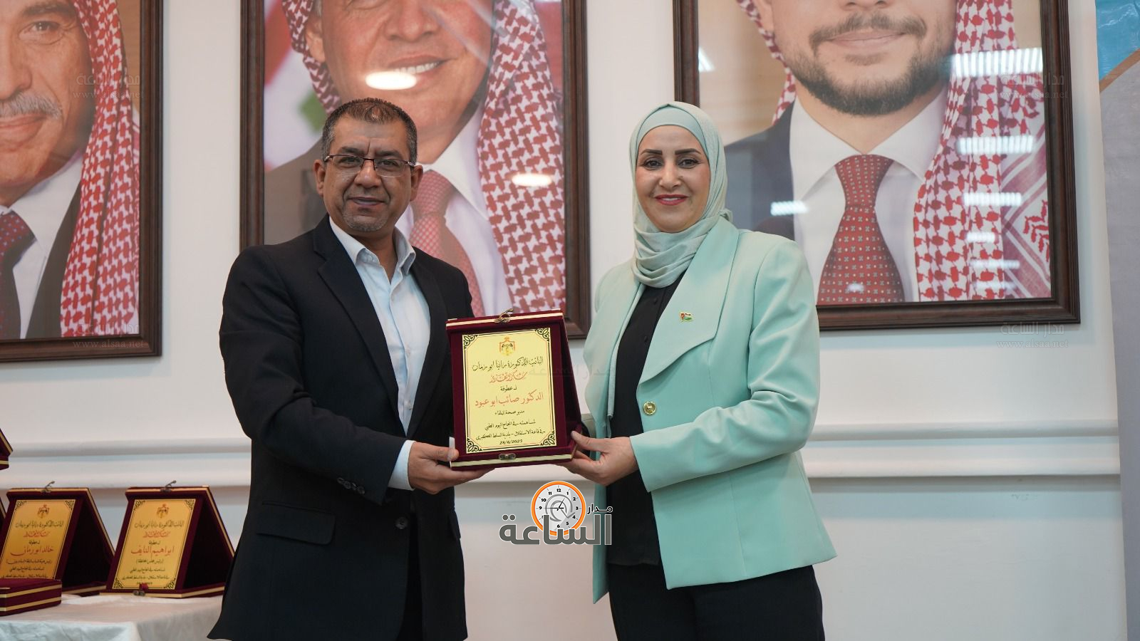 Madar Al-Saa Images 0.6900888653757685