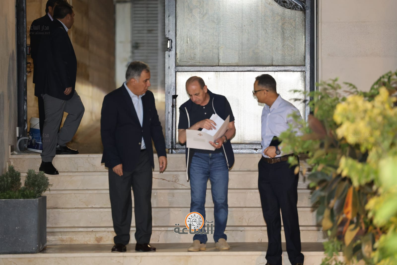 Madar Al-Saa Images 0.19642223184868768