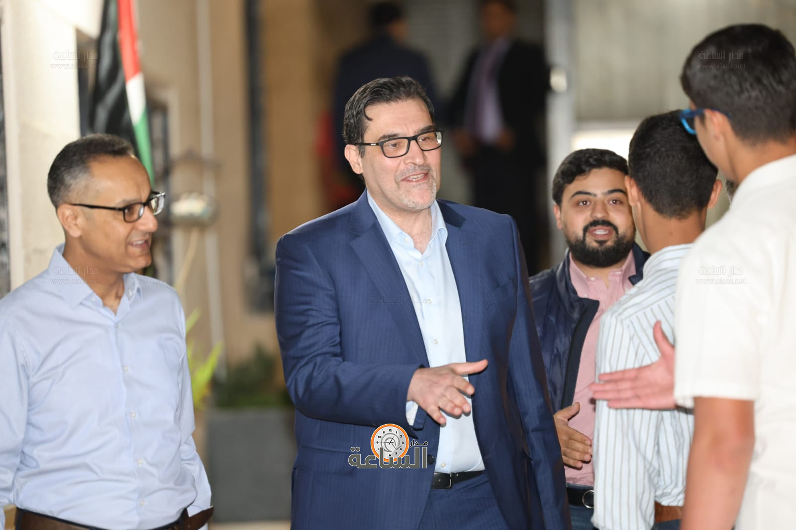 Madar Al-Saa Images 0.5704007371668479