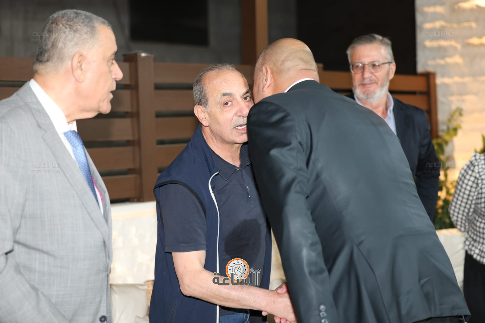 Madar Al-Saa Images 0.7687253049307115