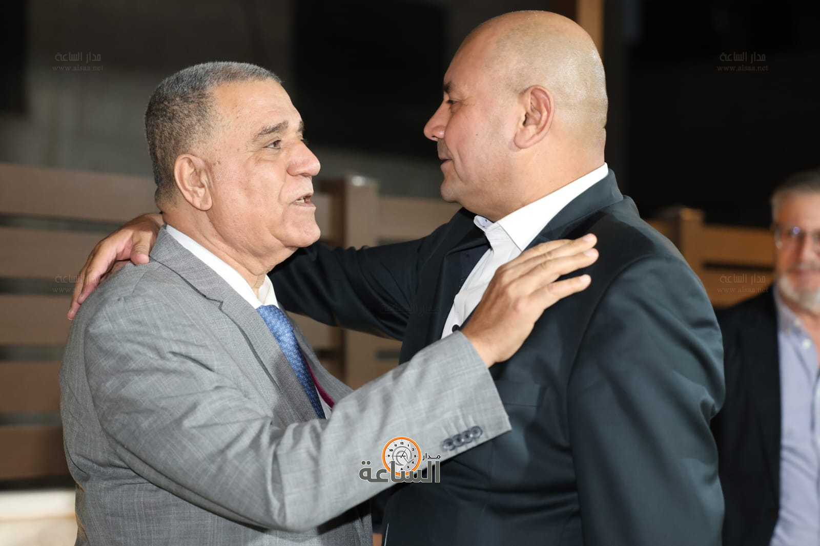 Madar Al-Saa Images 0.08010223873798328