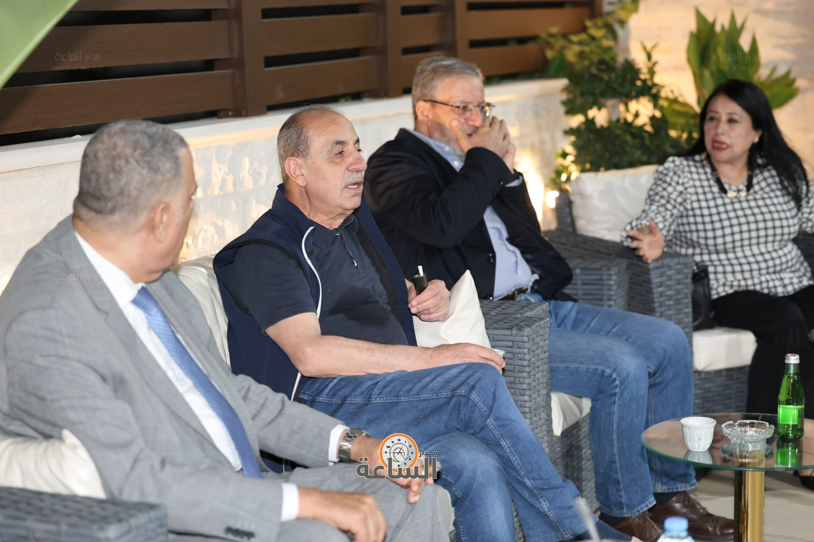 Madar Al-Saa Images 0.0778987538239384