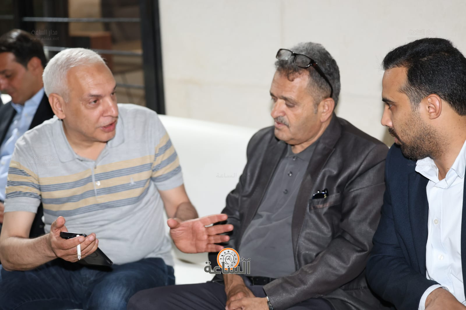 Madar Al-Saa Images 0.4301456060628198