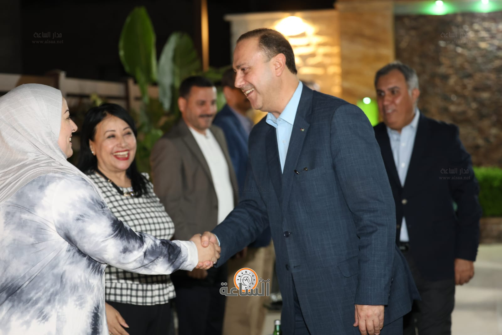 Madar Al-Saa Images 0.21339695651010127