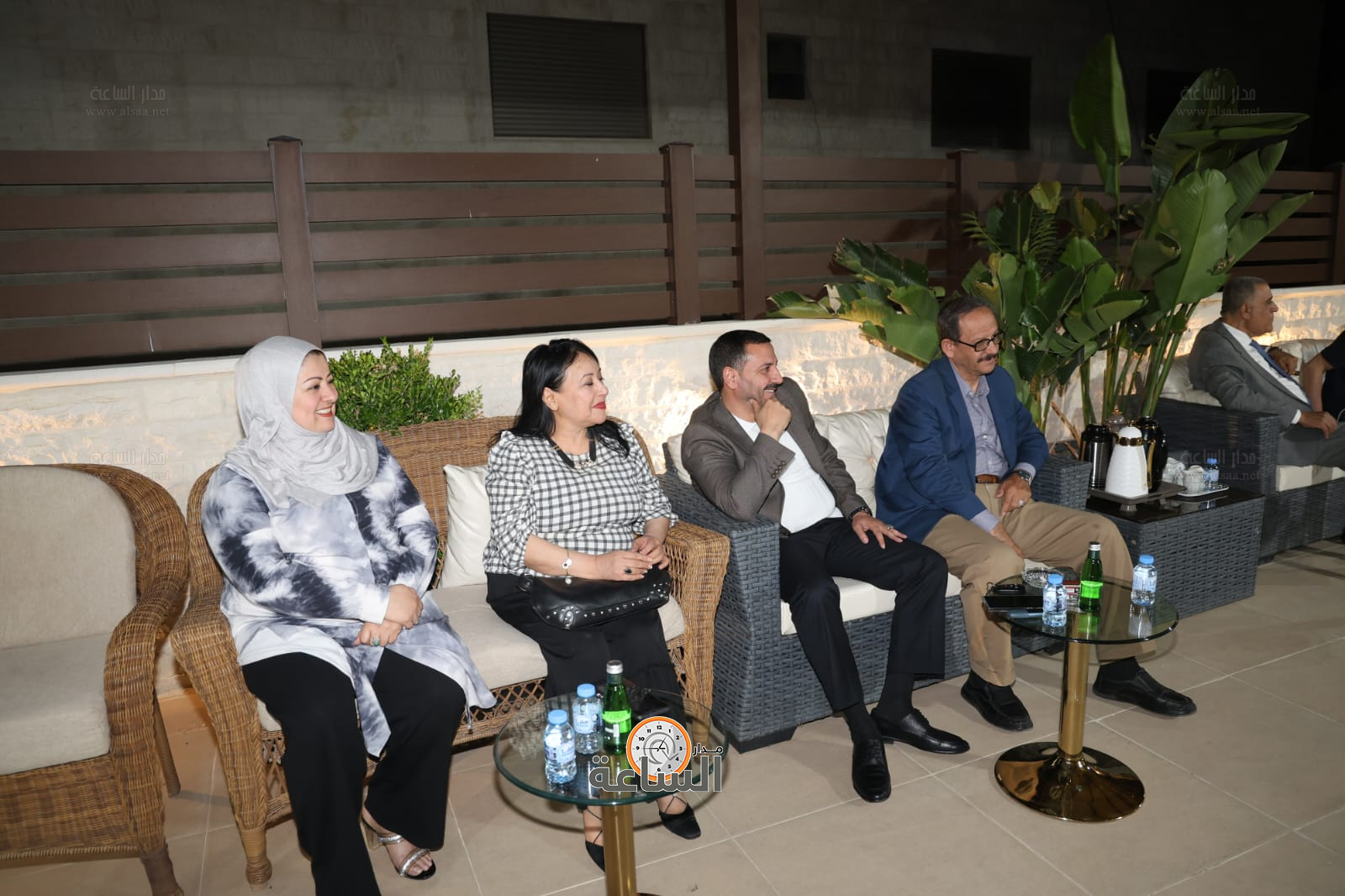 Madar Al-Saa Images 0.83052566020298