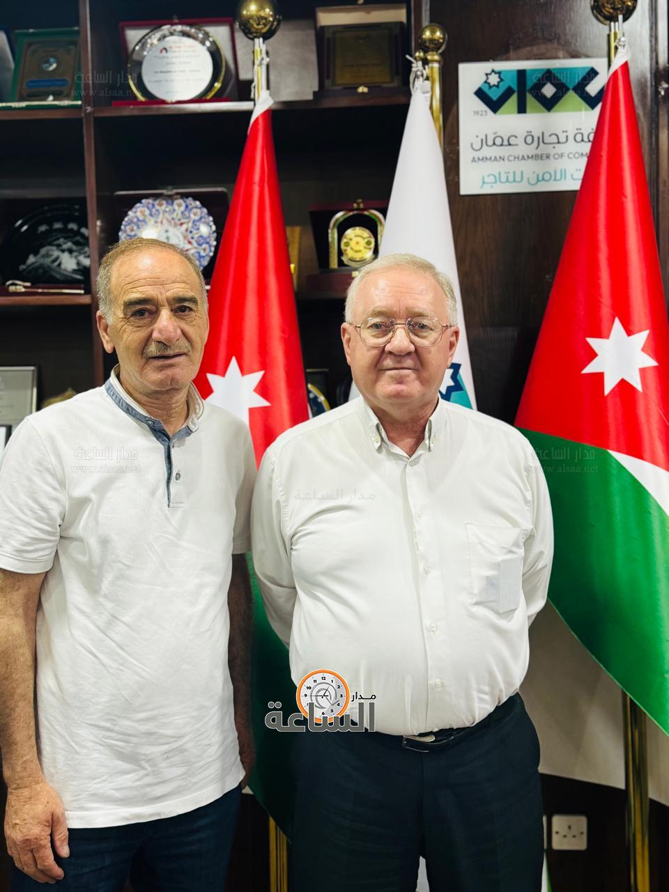 Madar Al-Saa Images 0.8764245752566924