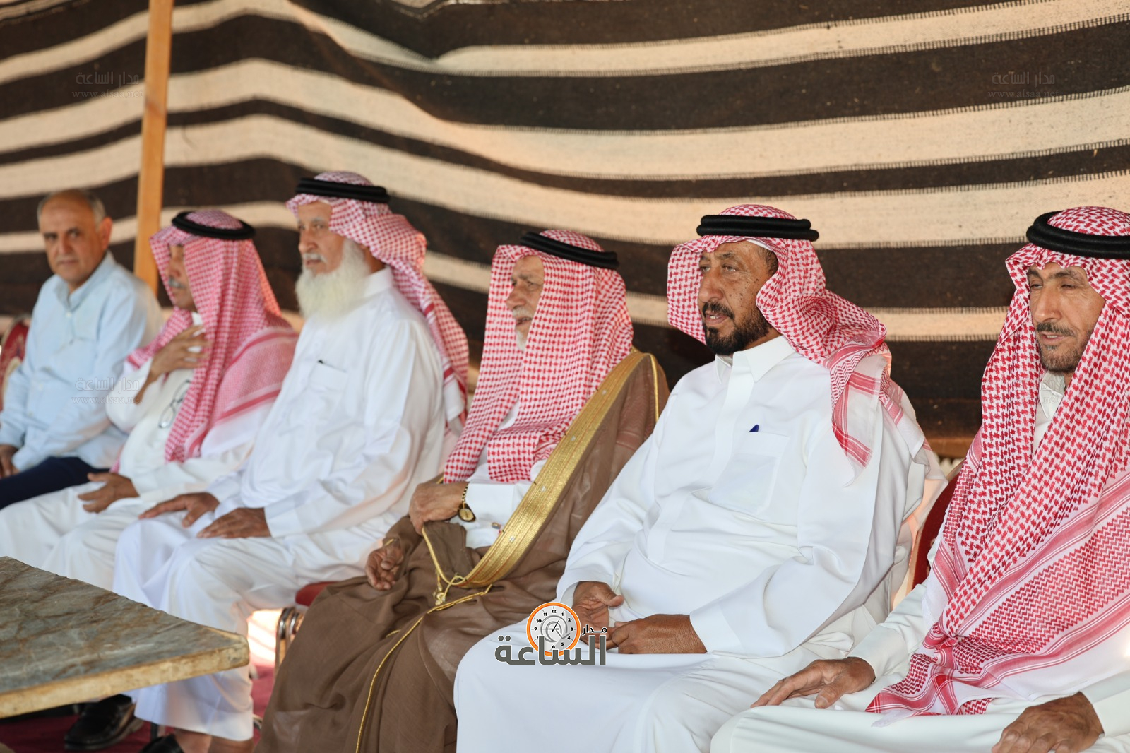 Madar Al-Saa Images 0.038364182670916125