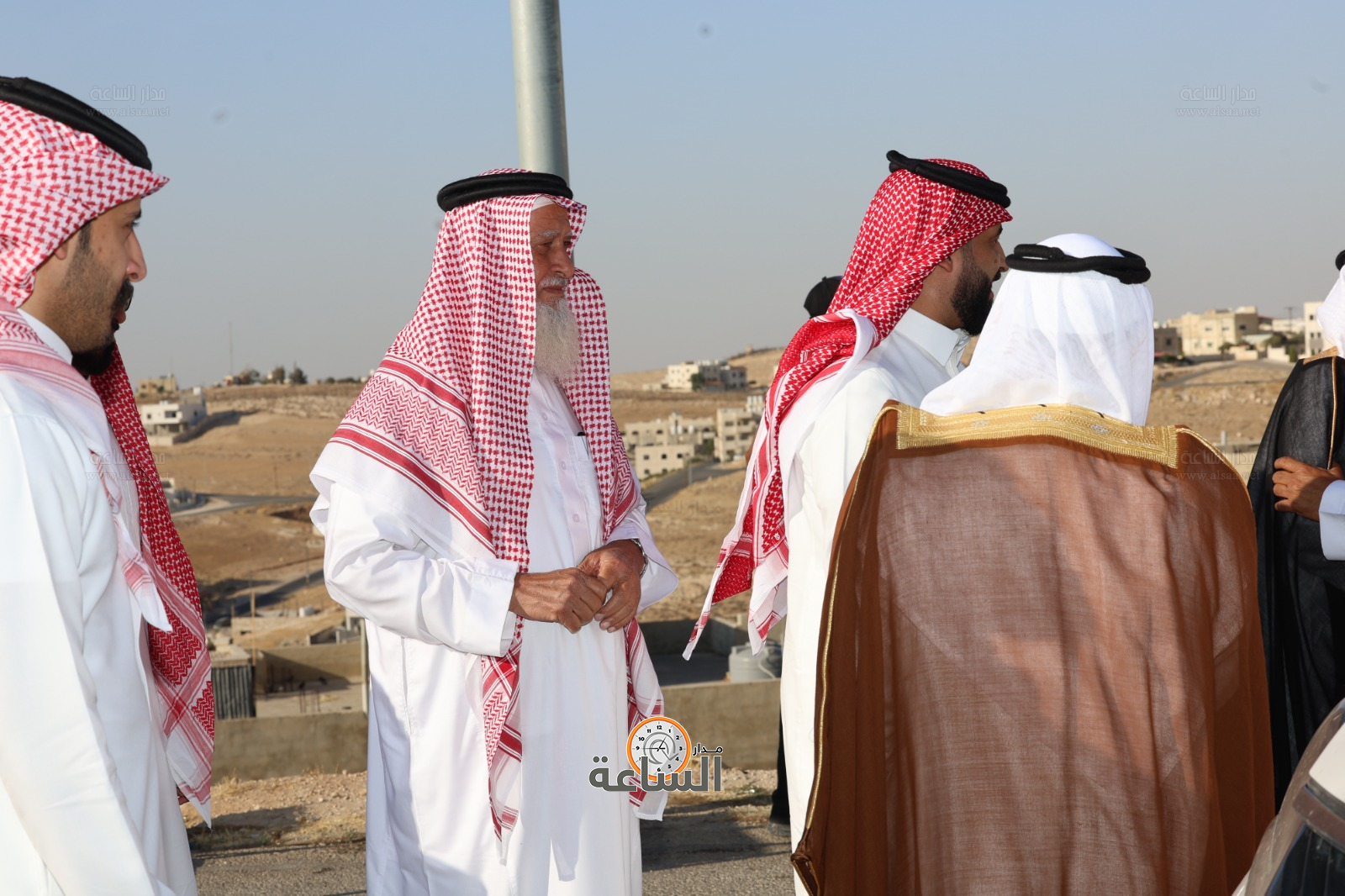 Madar Al-Saa Images 0.7006255807796797