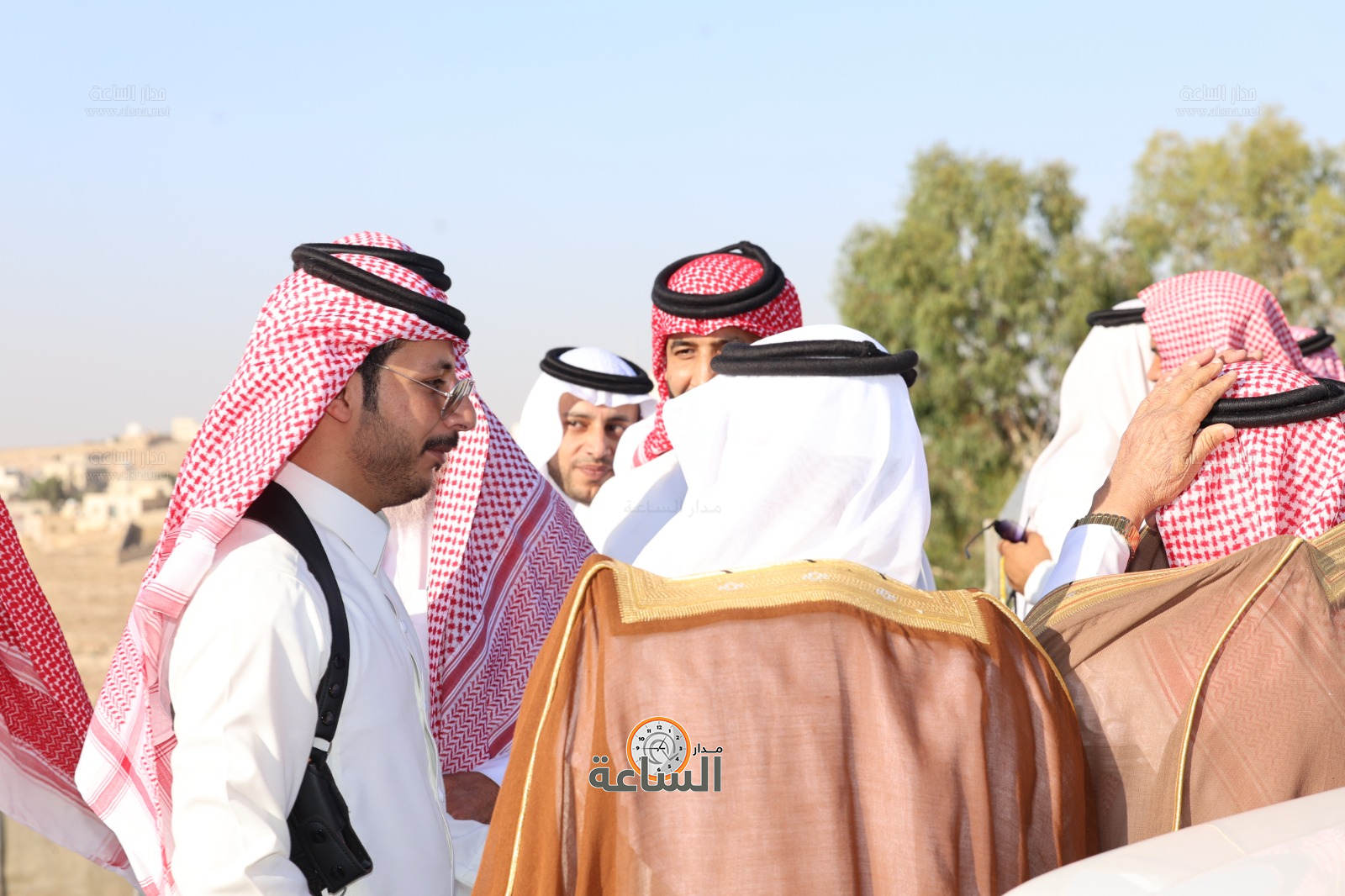 Madar Al-Saa Images 0.39801427889390073