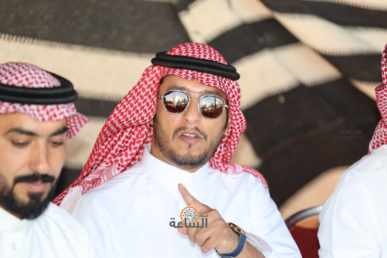 Madar Al-Saa Images 0.8438082555232217