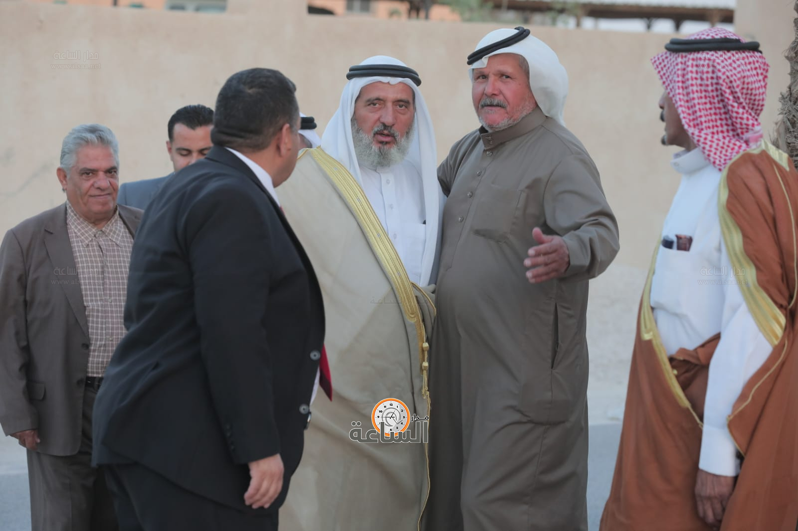 Madar Al-Saa Images 0.5360075773348707