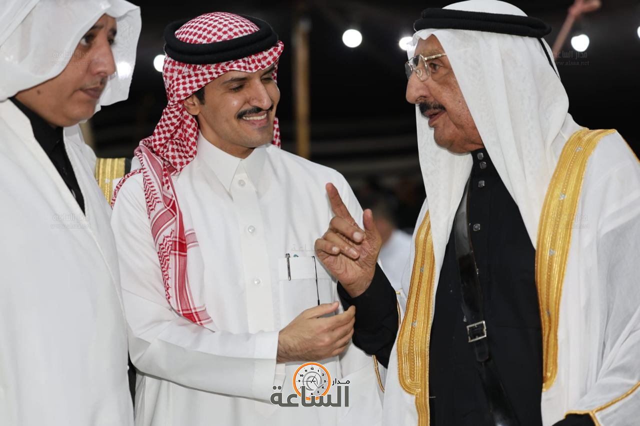 Madar Al-Saa Images 0.10480847359743561