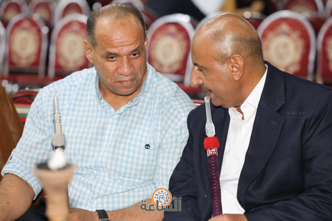 Madar Al-Saa Images 0.9298174576137622