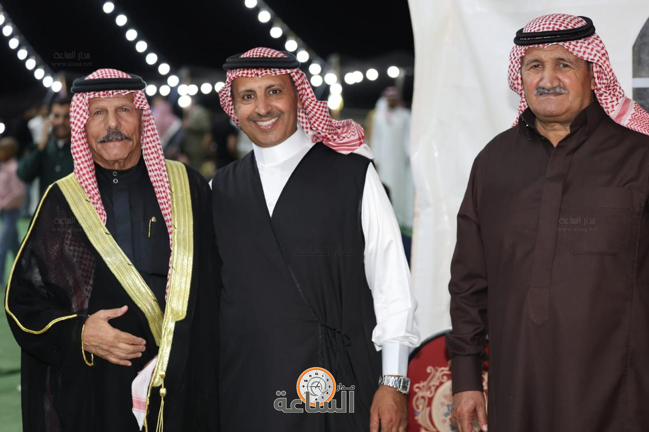 Madar Al-Saa Images 0.11116636081685694