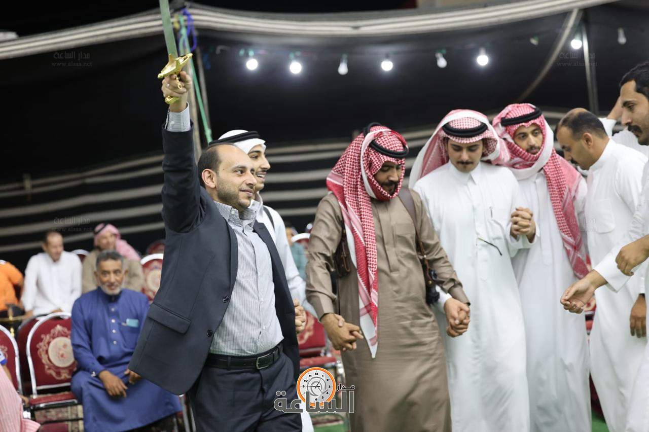 Madar Al-Saa Images 0.3468162554998022