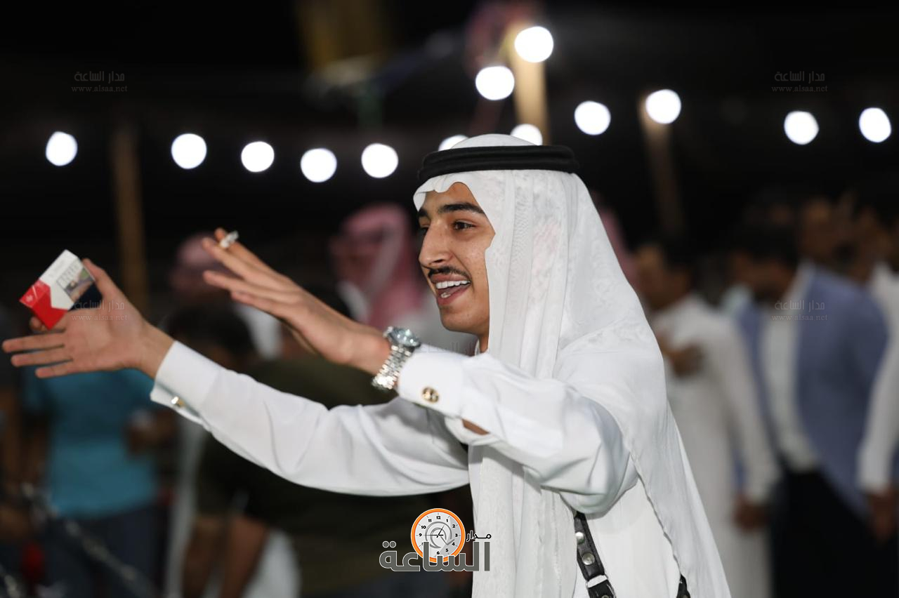 Madar Al-Saa Images 0.87066957545574