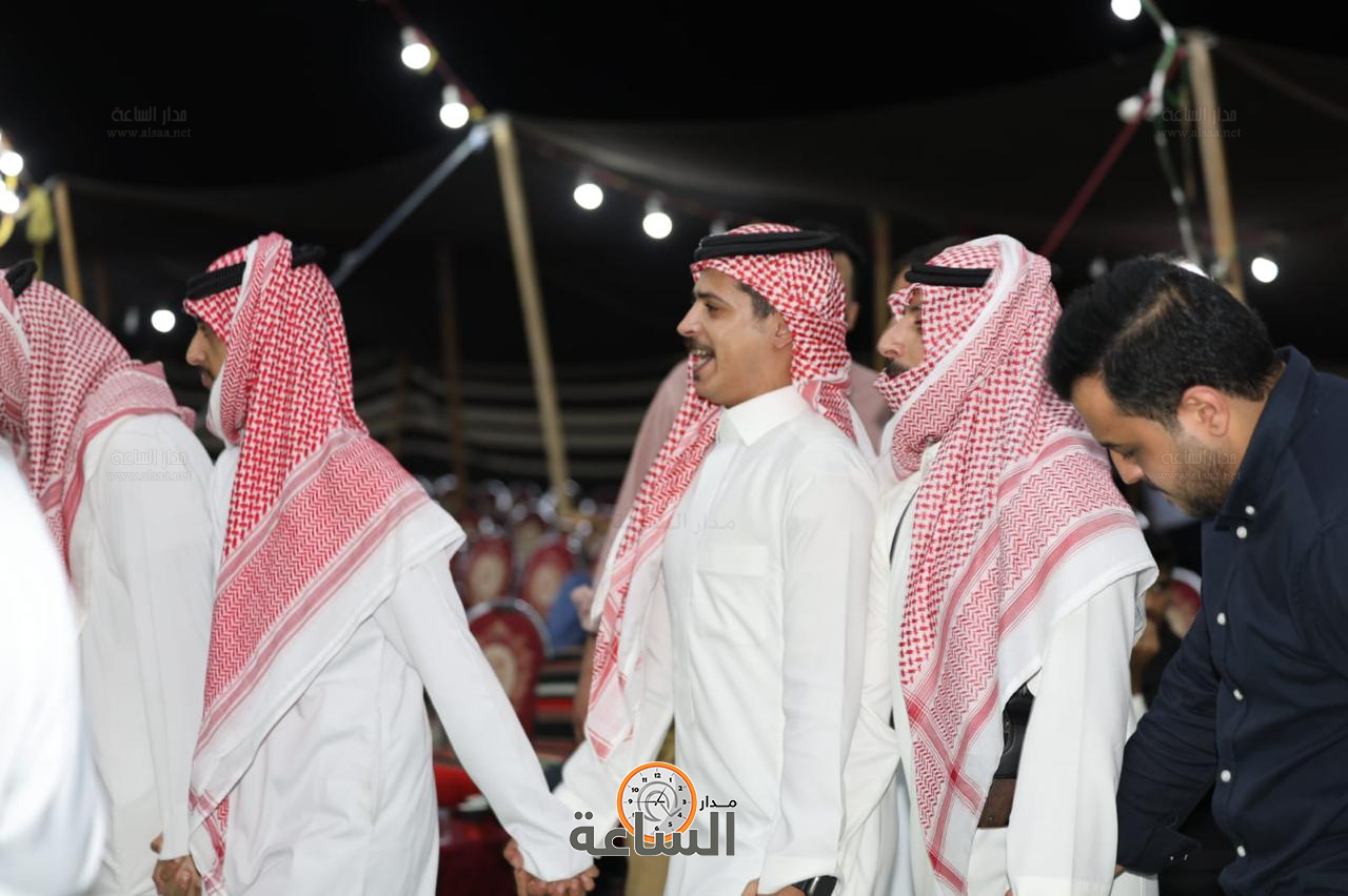 Madar Al-Saa Images 0.9773805493176188