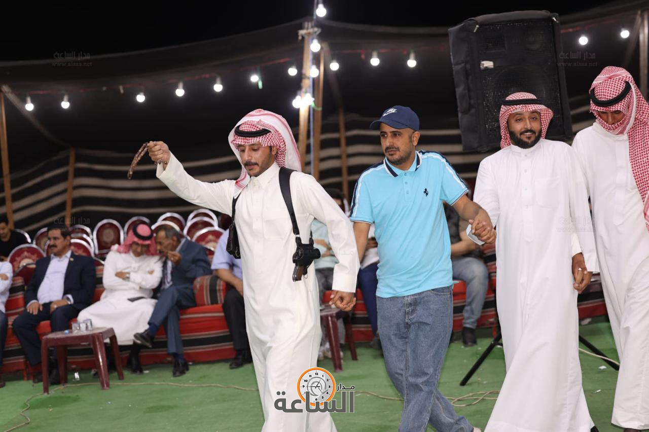 Madar Al-Saa Images 0.15783846463459716