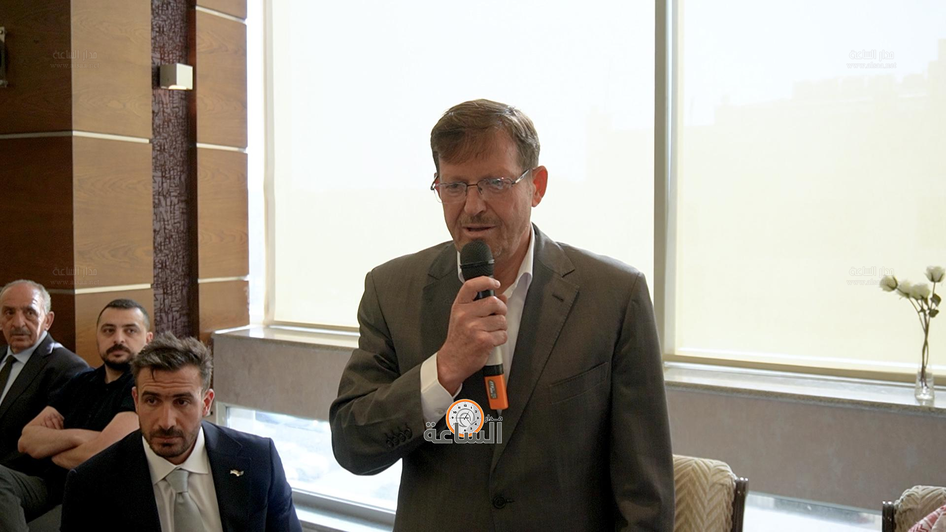 Madar Al-Saa Images 0.48122832170272656