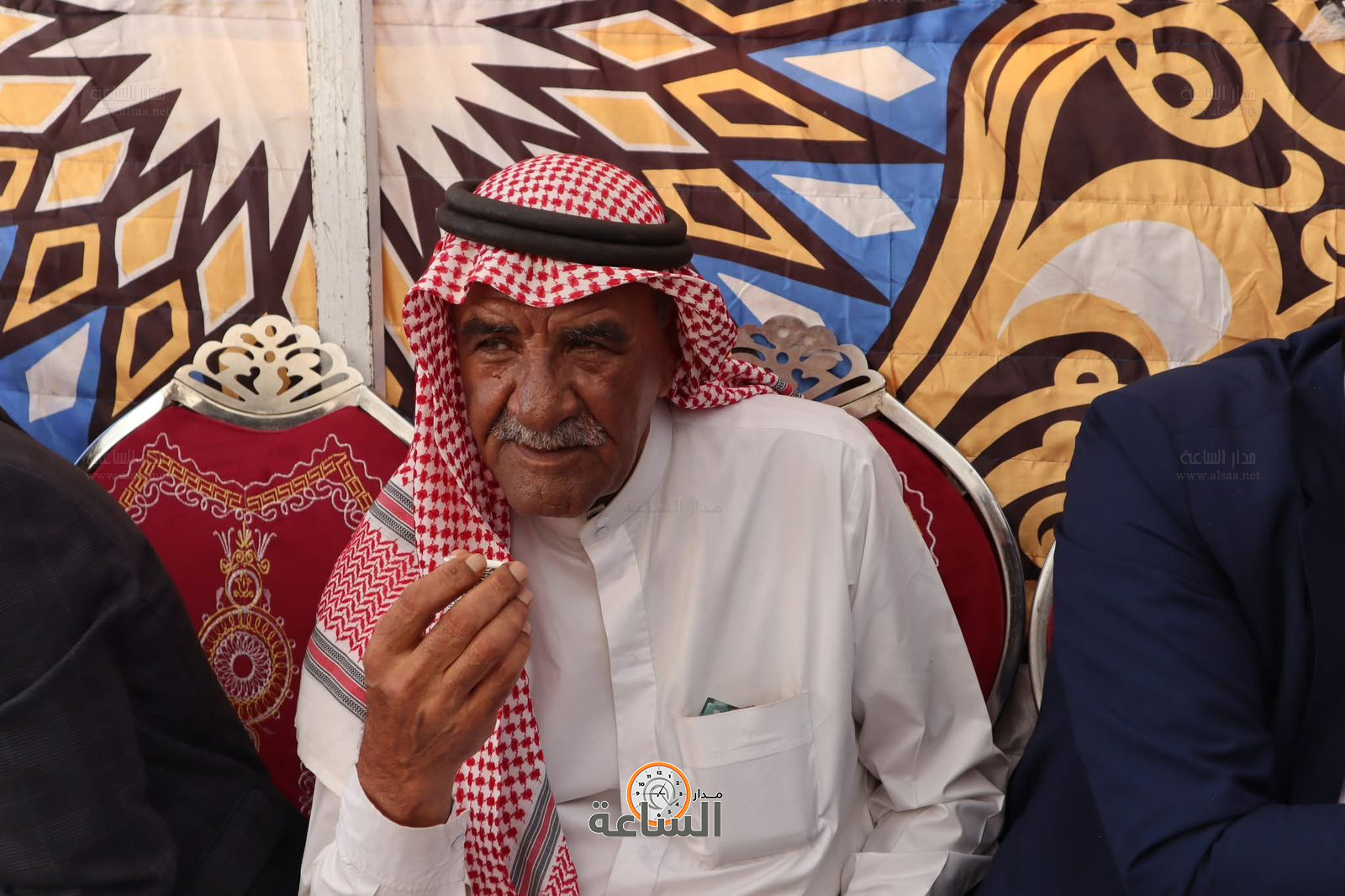 Madar Al-Saa Images 0.13471360716170067