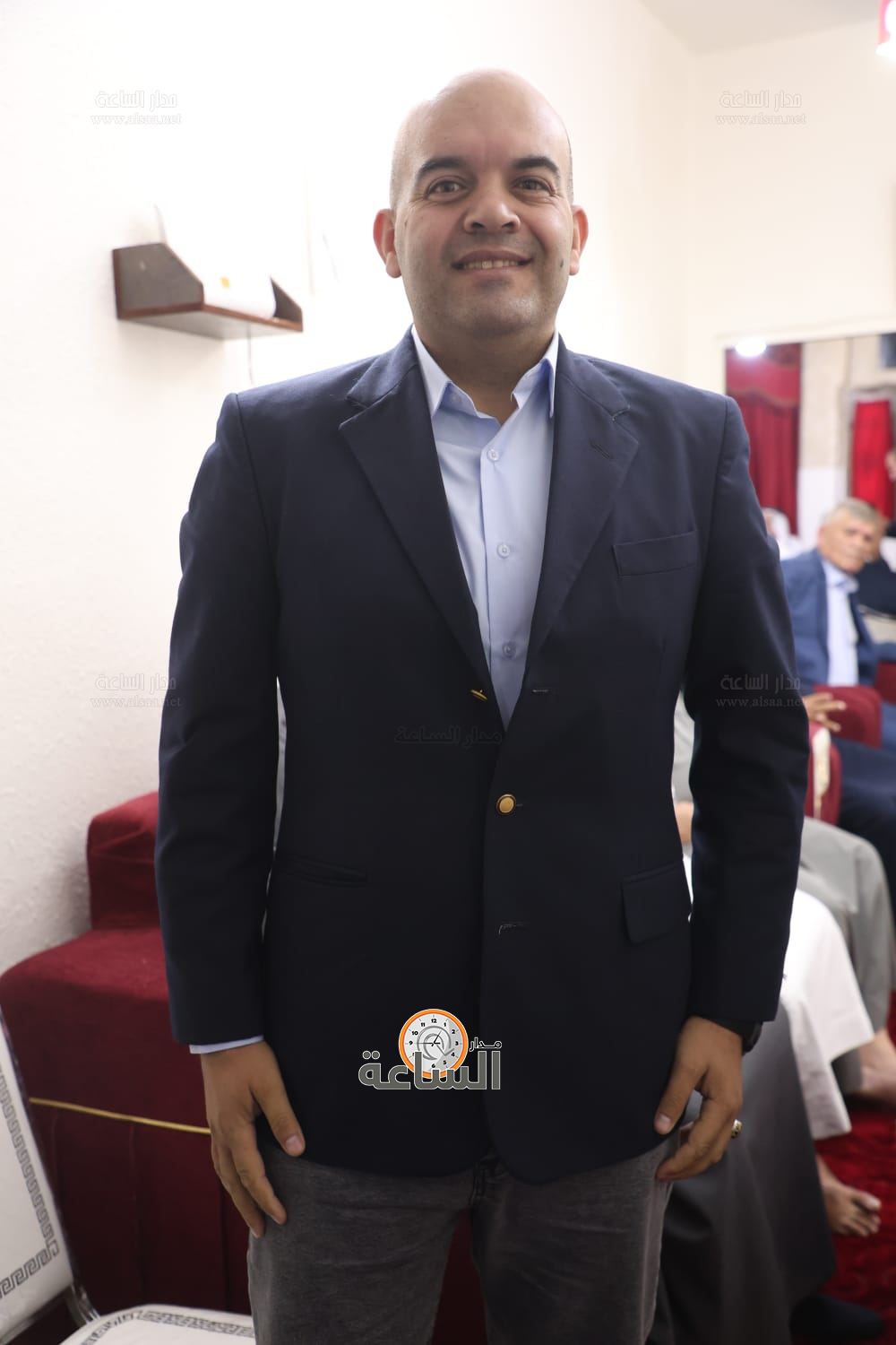 Madar Al-Saa Images 0.6502794669283248