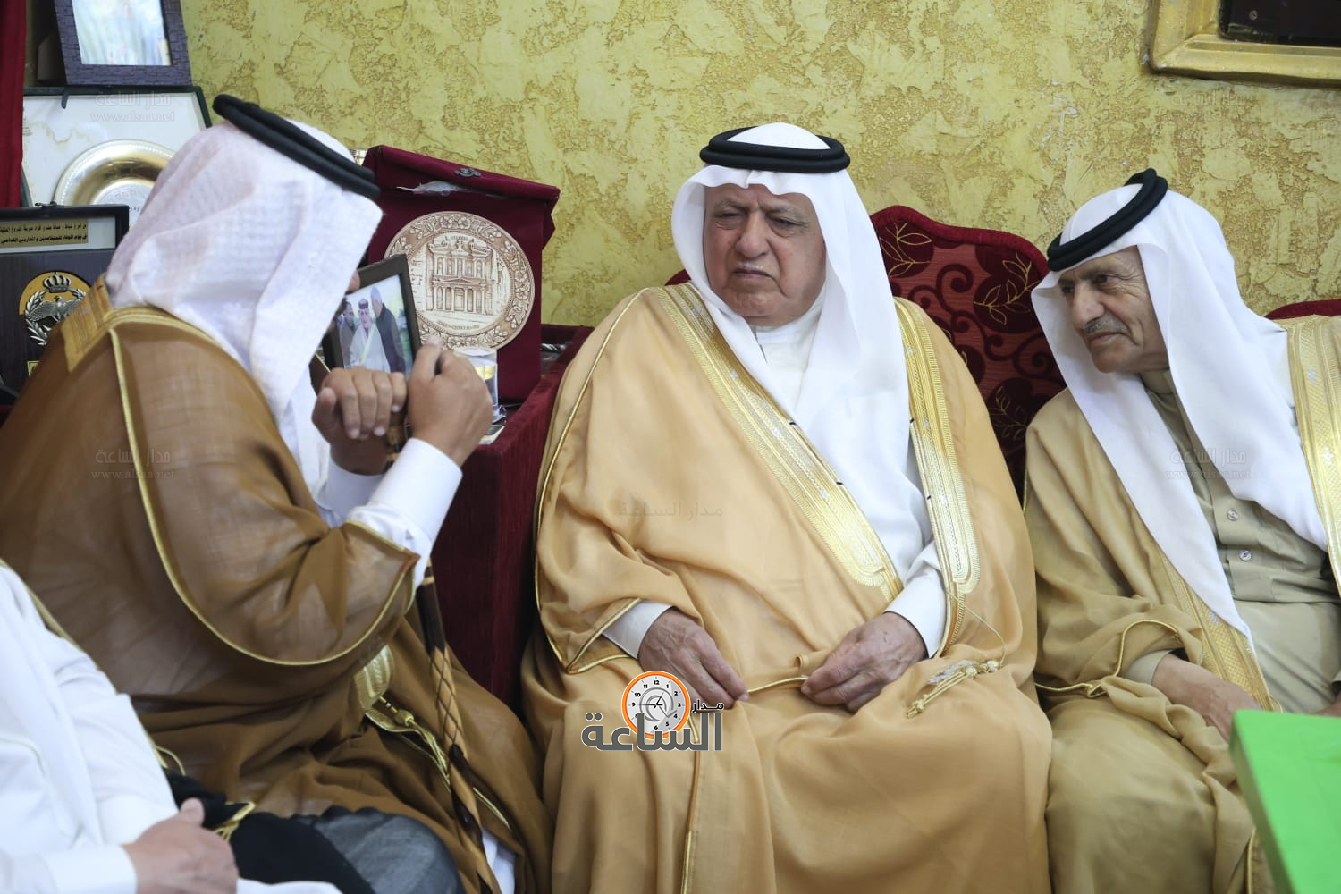 Madar Al-Saa Images 0.3085697341161395