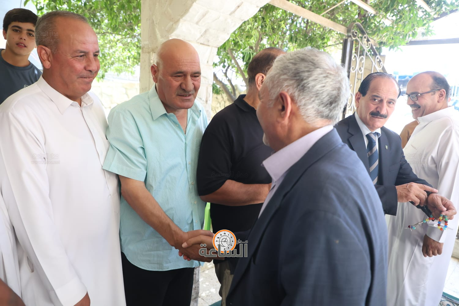 Madar Al-Saa Images 0.8498342063893627