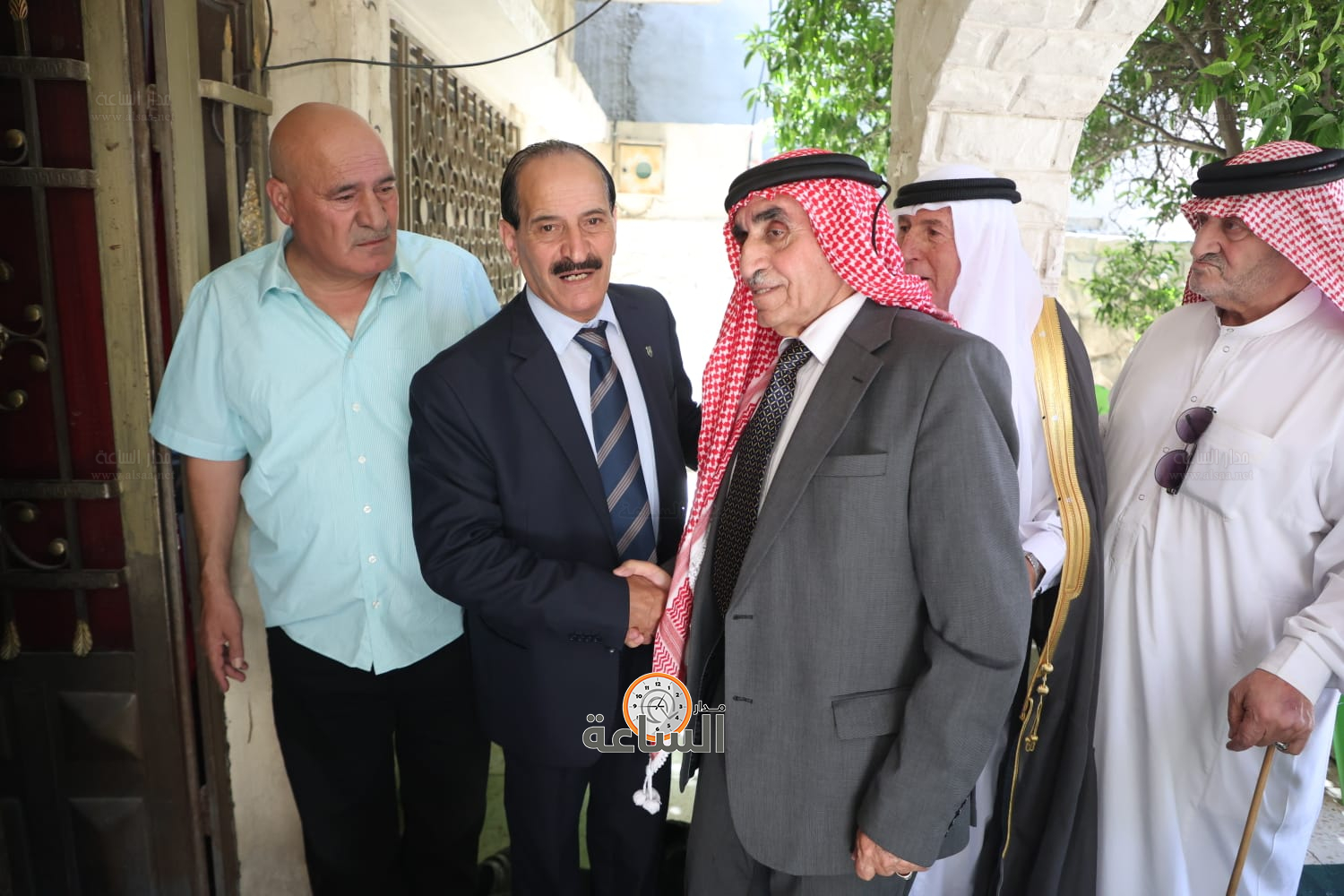 Madar Al-Saa Images 0.8213123360943484