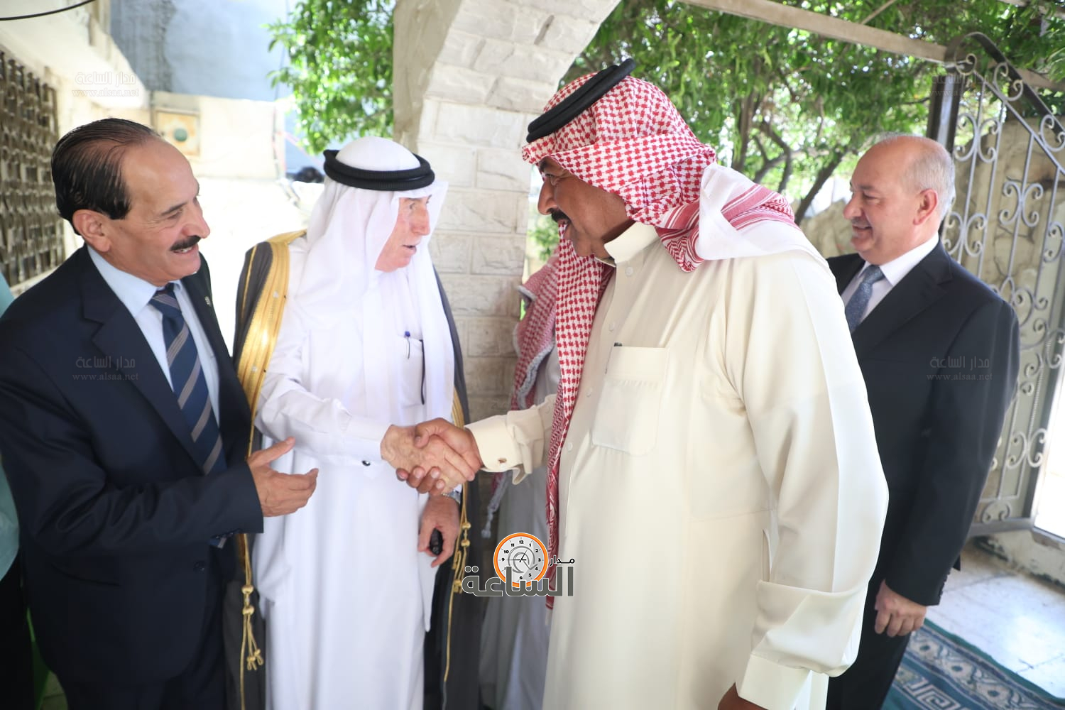 Madar Al-Saa Images 0.5995248793081074