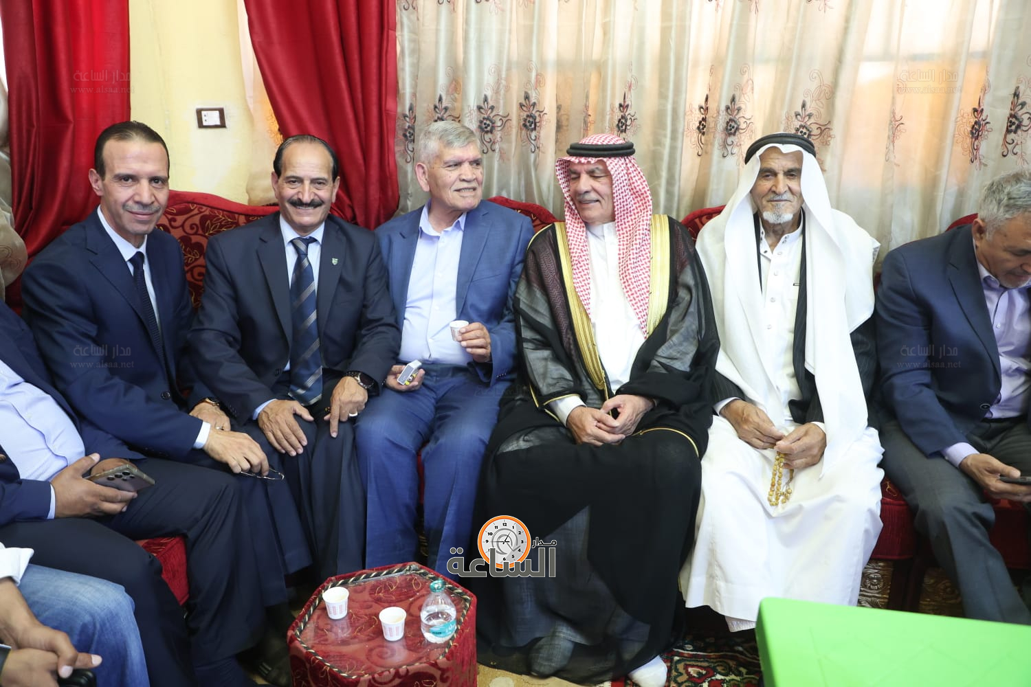 Madar Al-Saa Images 0.7186531195610222