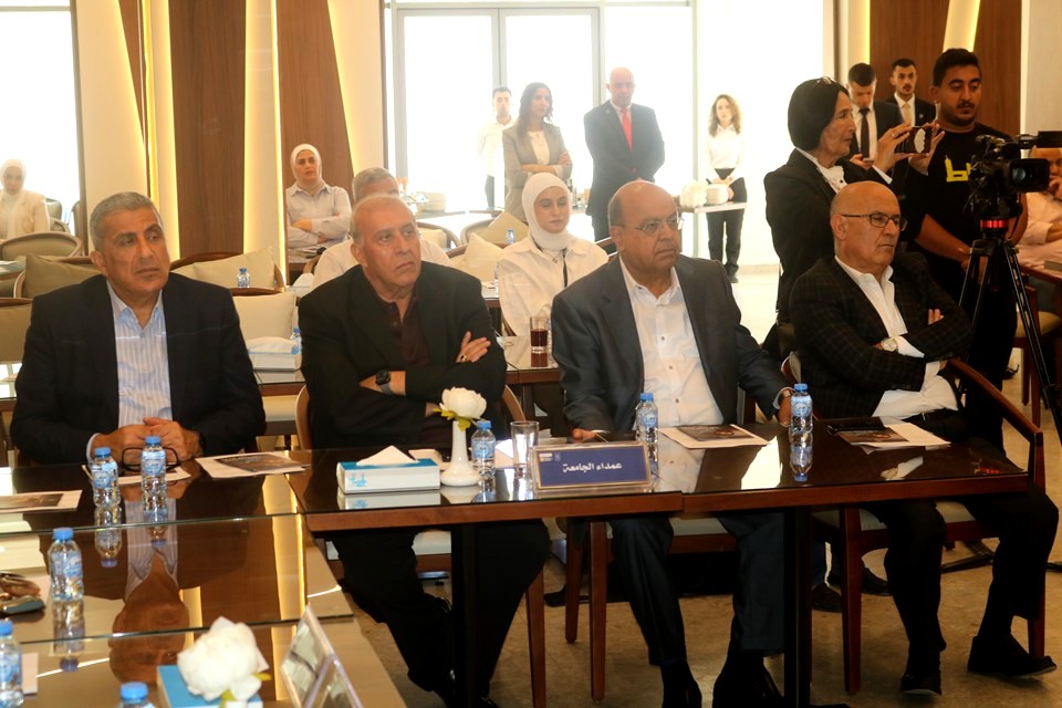 Madar Al-Saa Images 0.14918780923904496