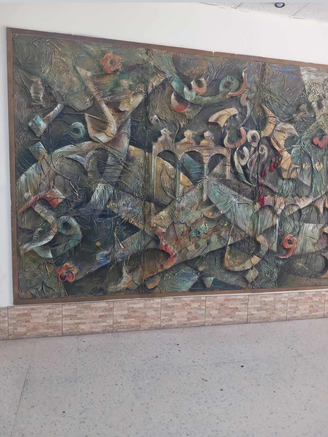 Madar Al-Saa Images 0.42963747642274086