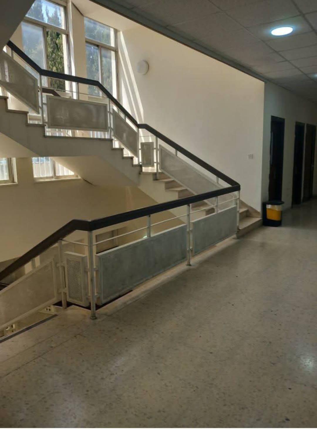 Madar Al-Saa Images 0.6482295487952723