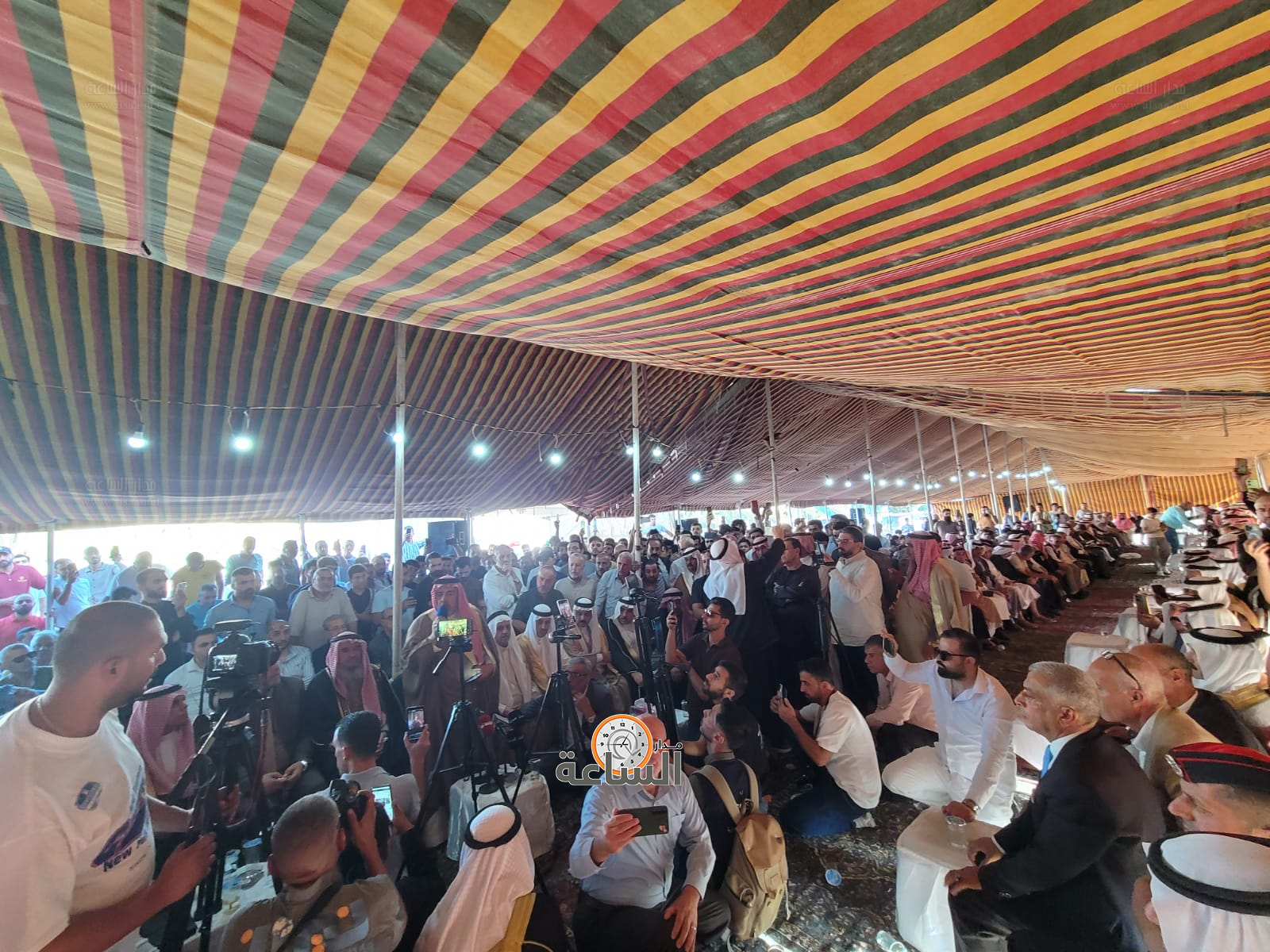 Madar Al-Saa Images 0.7562429922778393