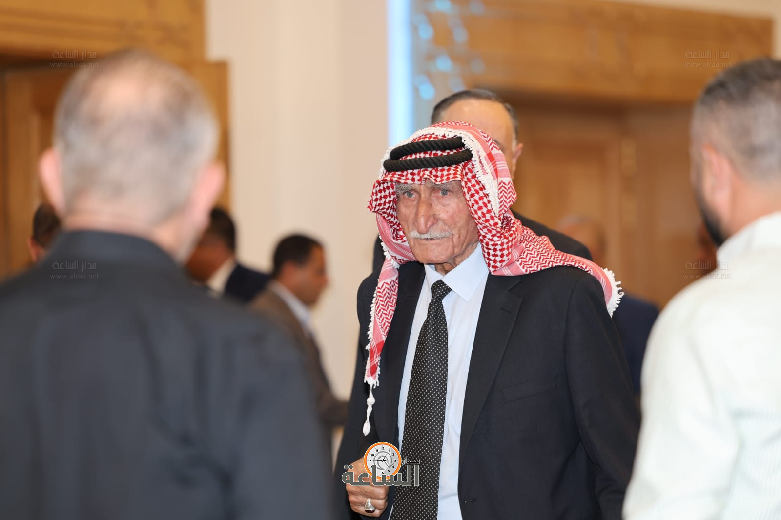 Madar Al-Saa Images 0.8375348055763887