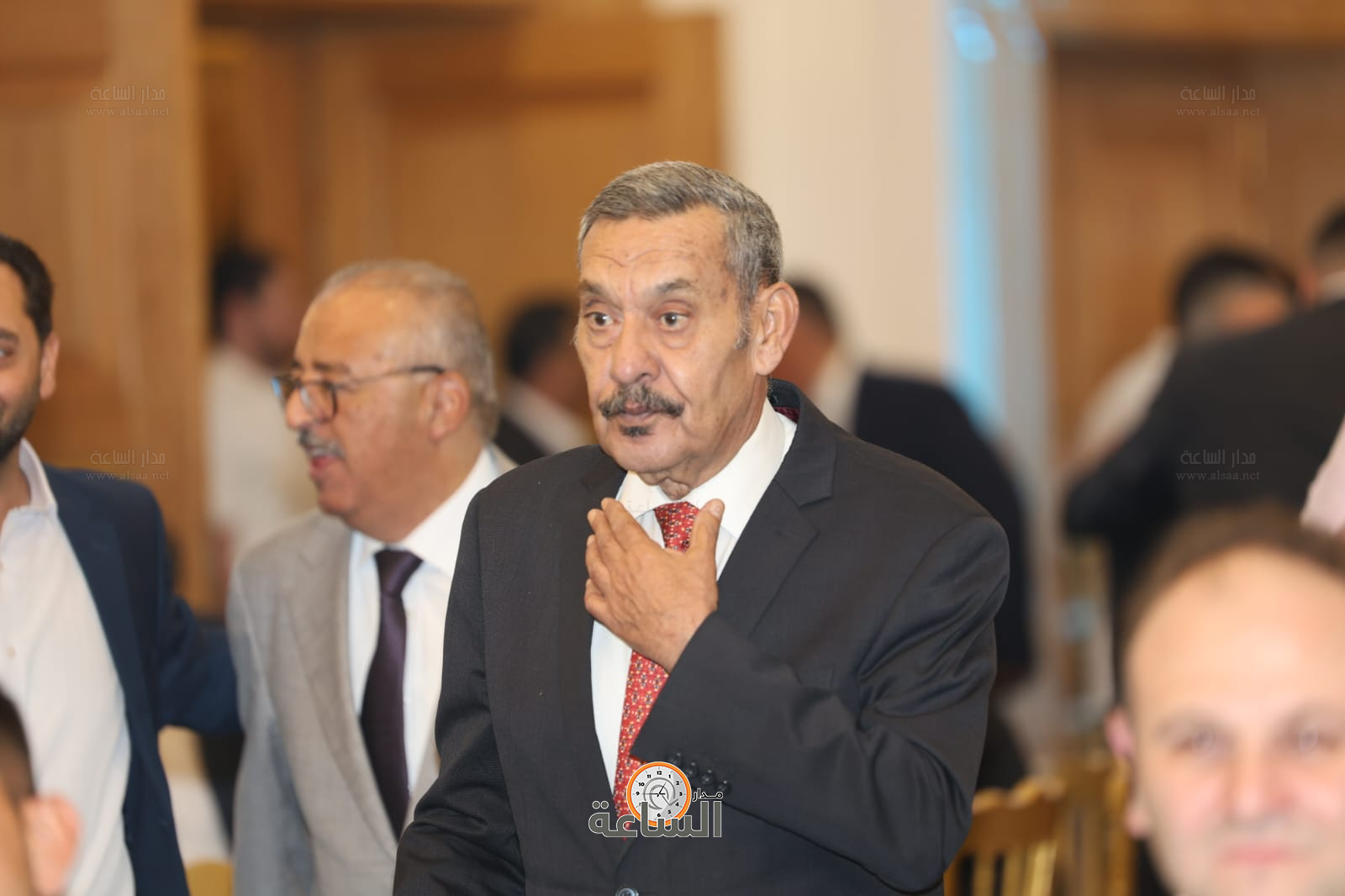 Madar Al-Saa Images 0.2613047429766828