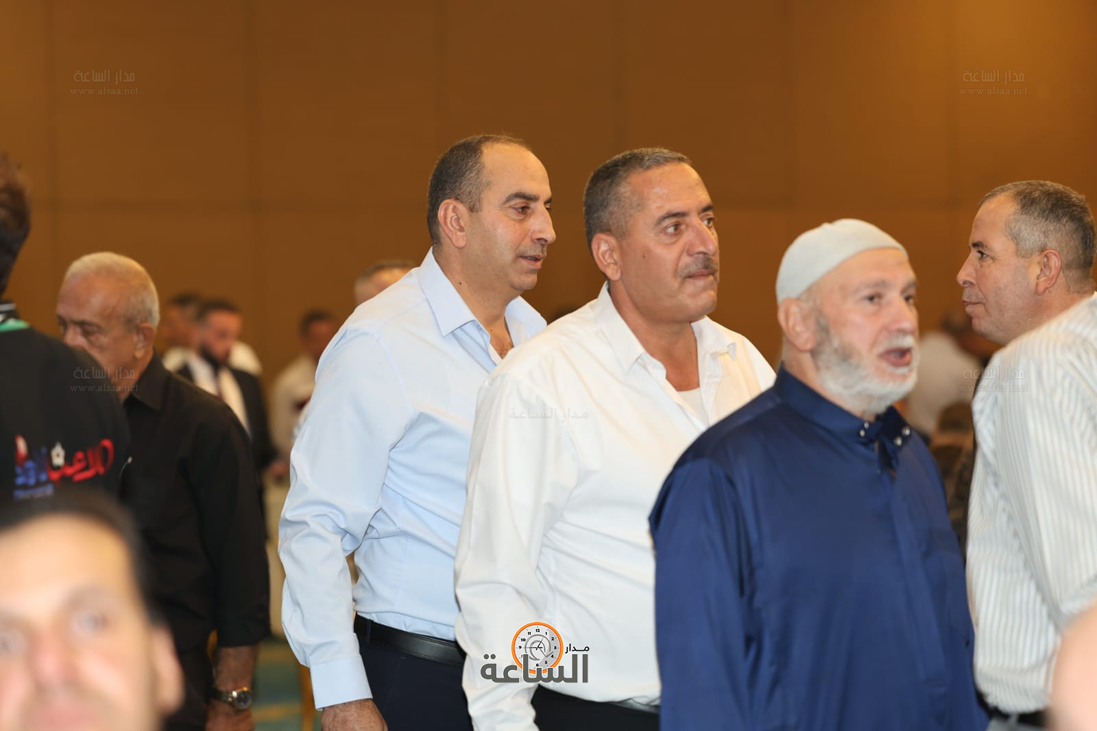 Madar Al-Saa Images 0.48006635687898547