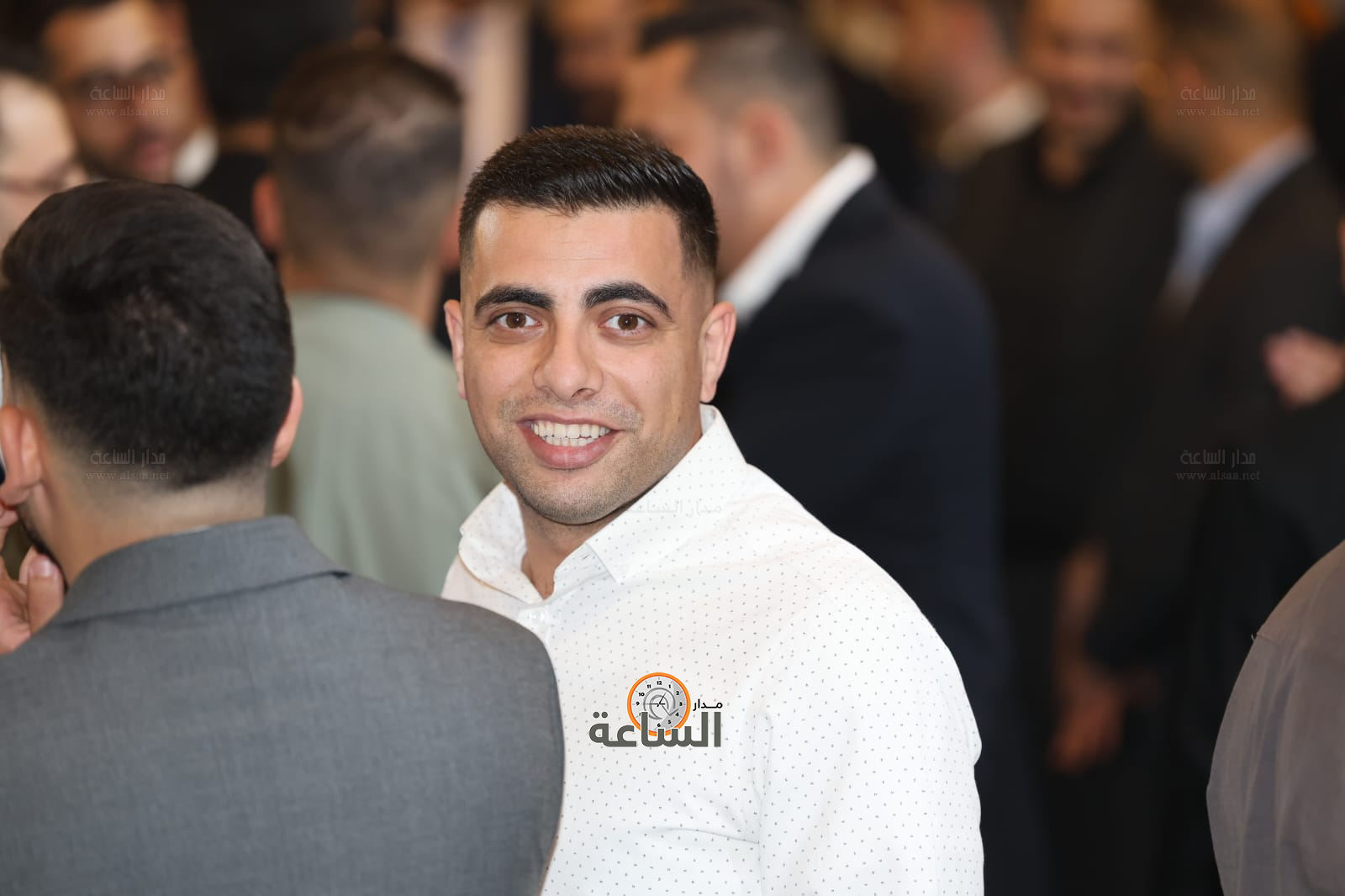 Madar Al-Saa Images 0.356620938657385