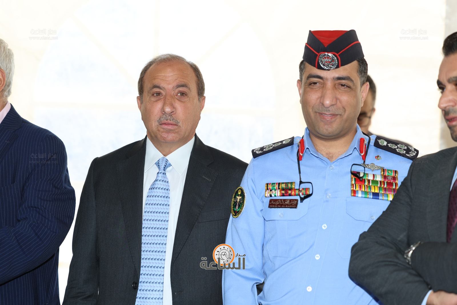 Madar Al-Saa Images 0.9948406716957701