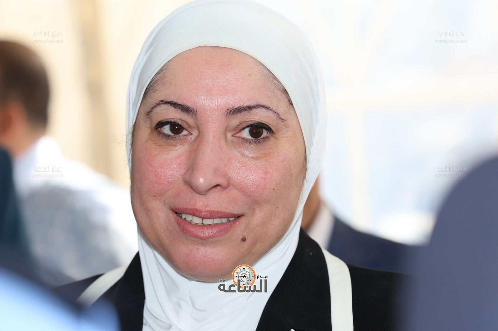 Madar Al-Saa Images 0.7804798911175017