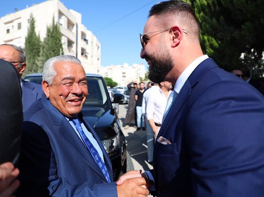 Madar Al-Saa Images 0.10252242344076024