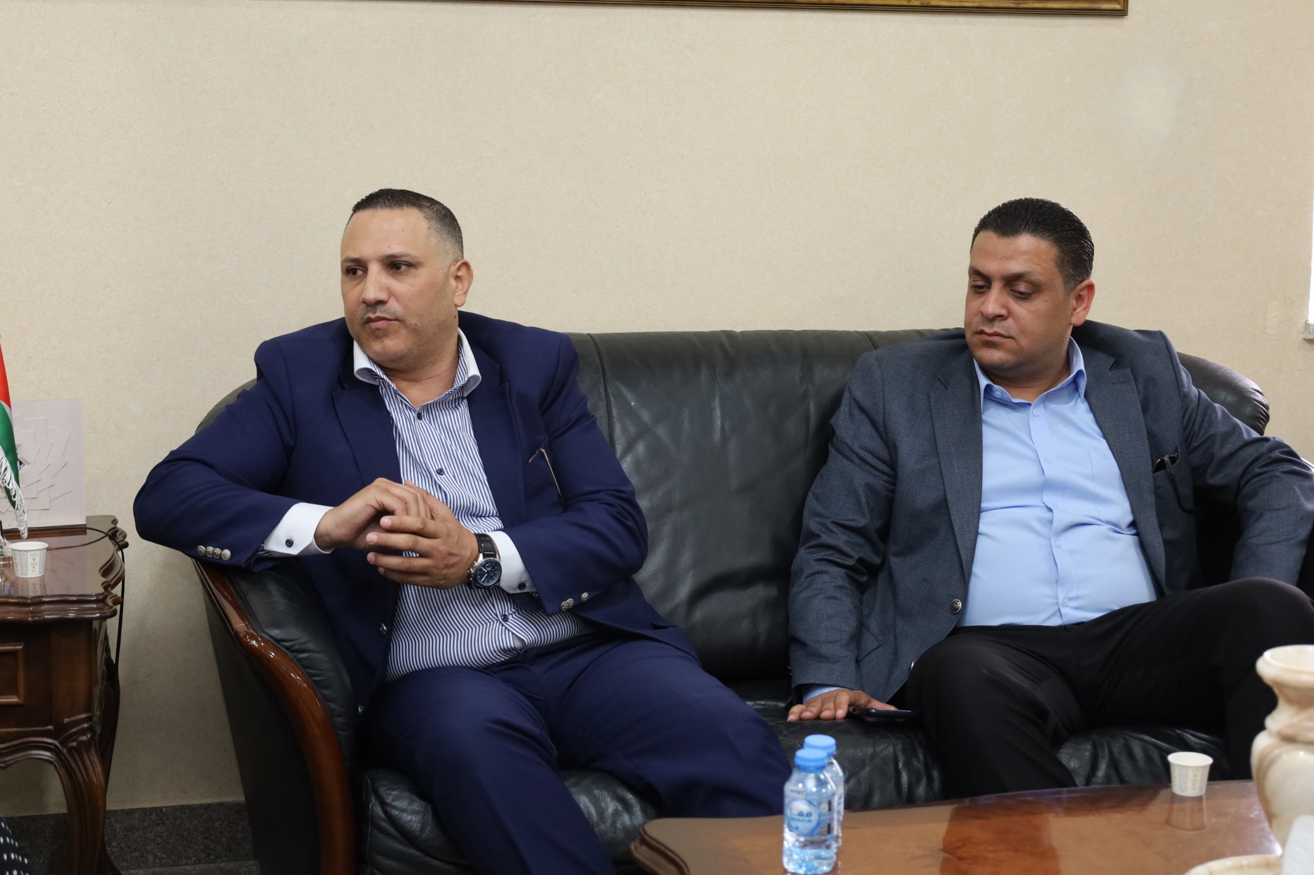 Madar Al-Saa Images 0.5904194595915571