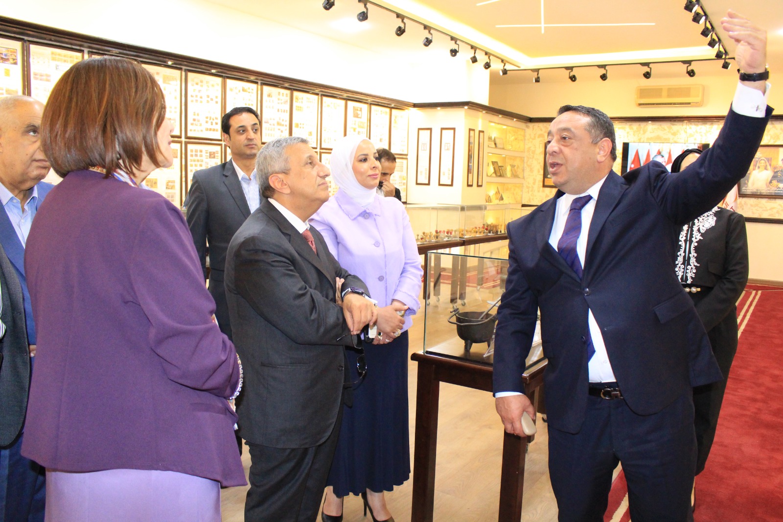 Madar Al-Saa Images 0.15996643394223464