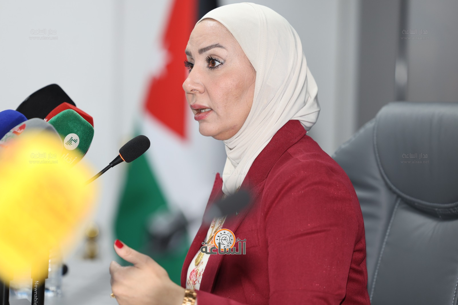 Madar Al-Saa Images 0.8219791569026478