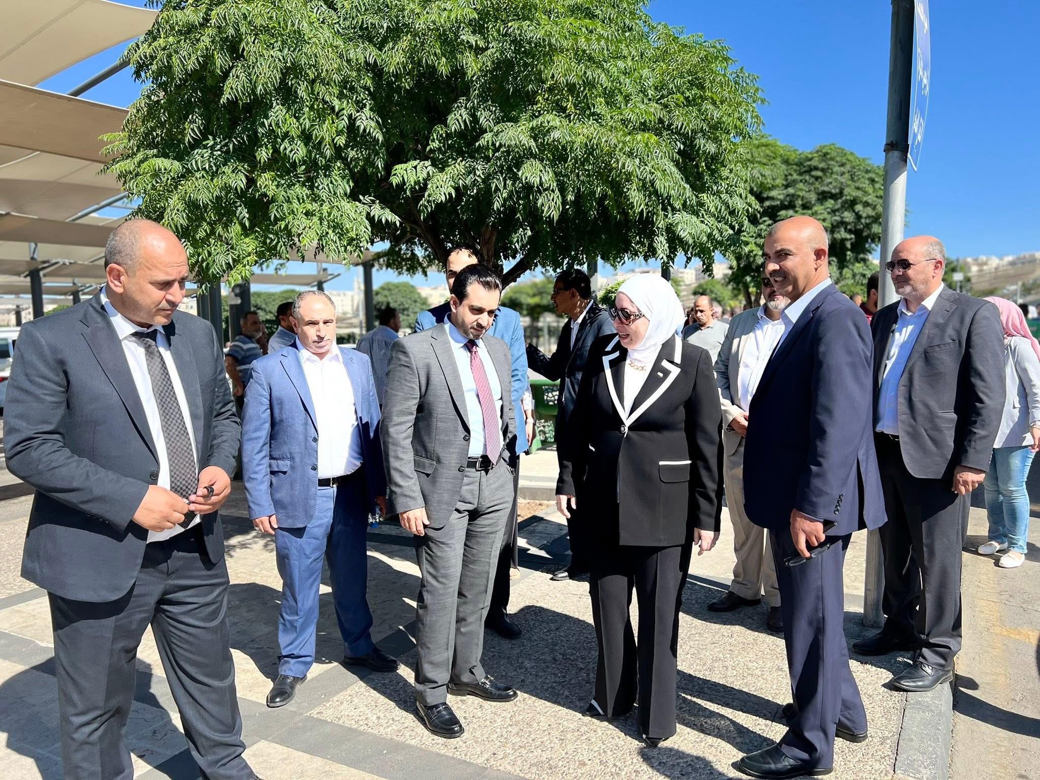 Madar Al-Saa Images 0.8298340686556679