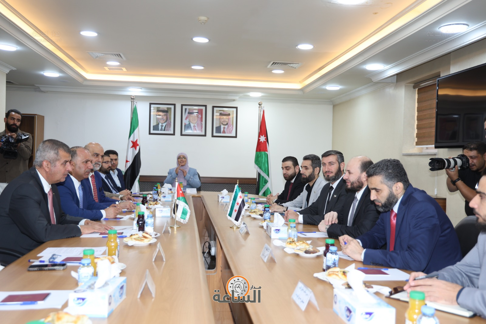 Madar Al-Saa Images 0.8923308430519109