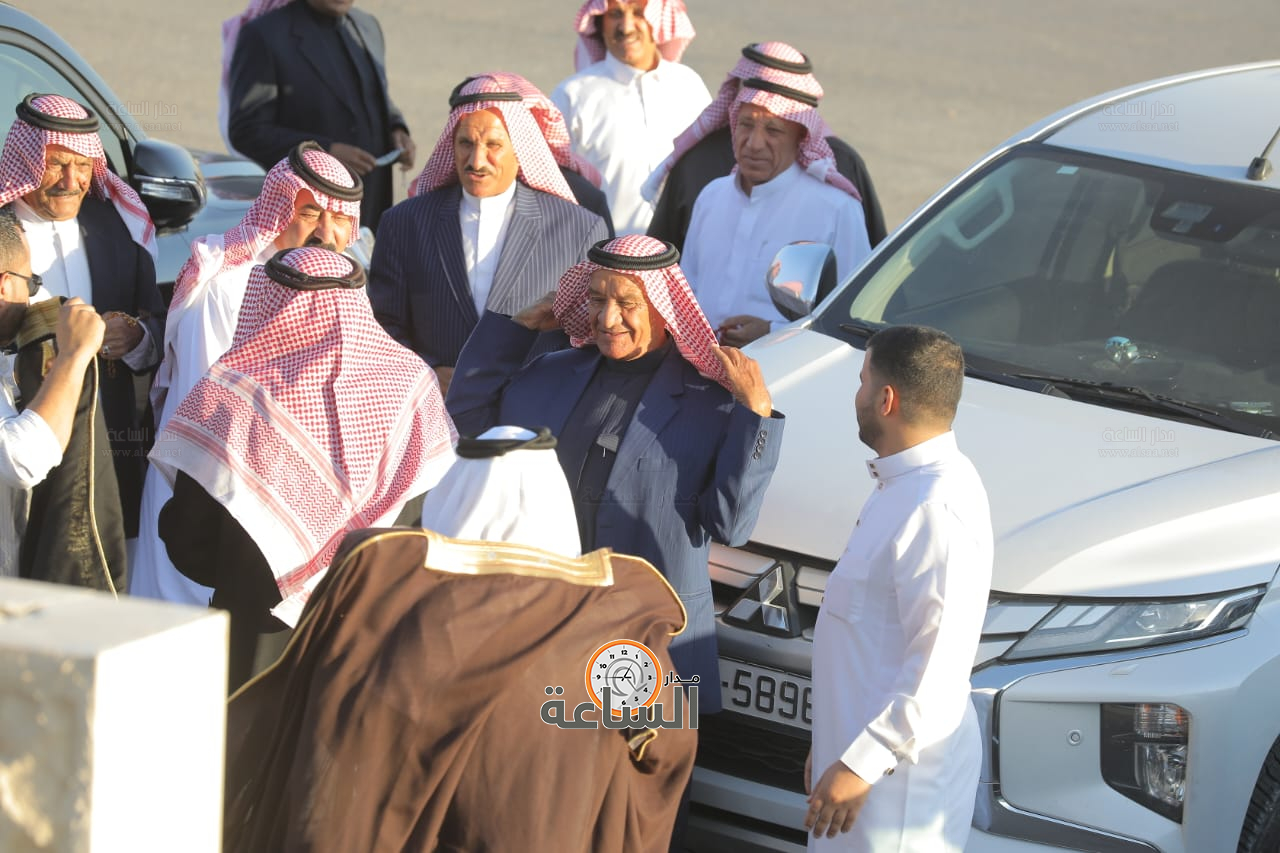 Madar Al-Saa Images 0.5777737421220195