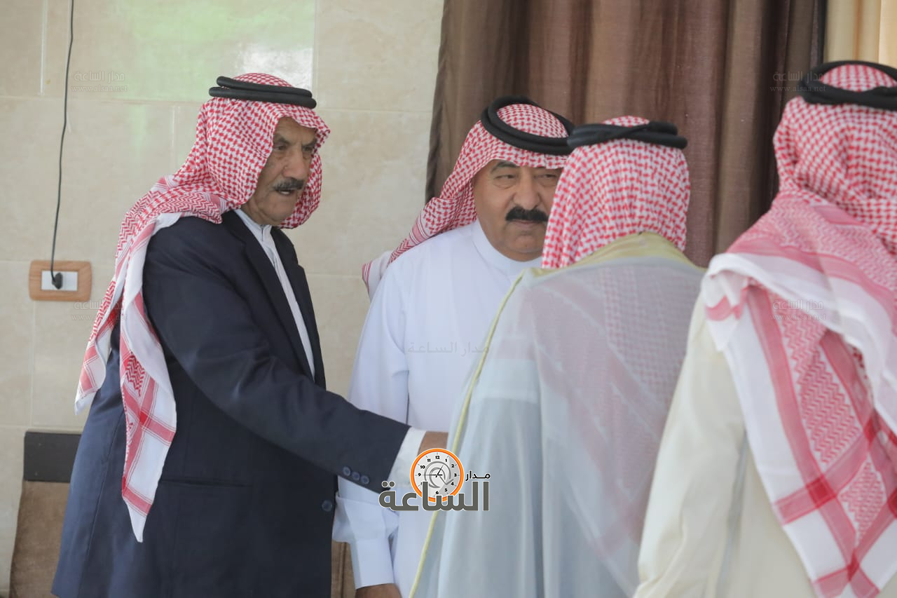 Madar Al-Saa Images 0.9839586843489998