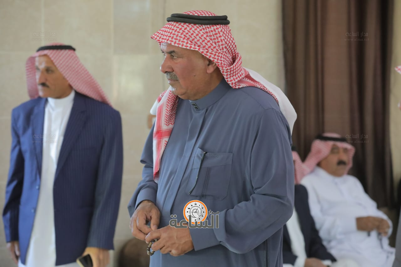 Madar Al-Saa Images 0.482294650942368