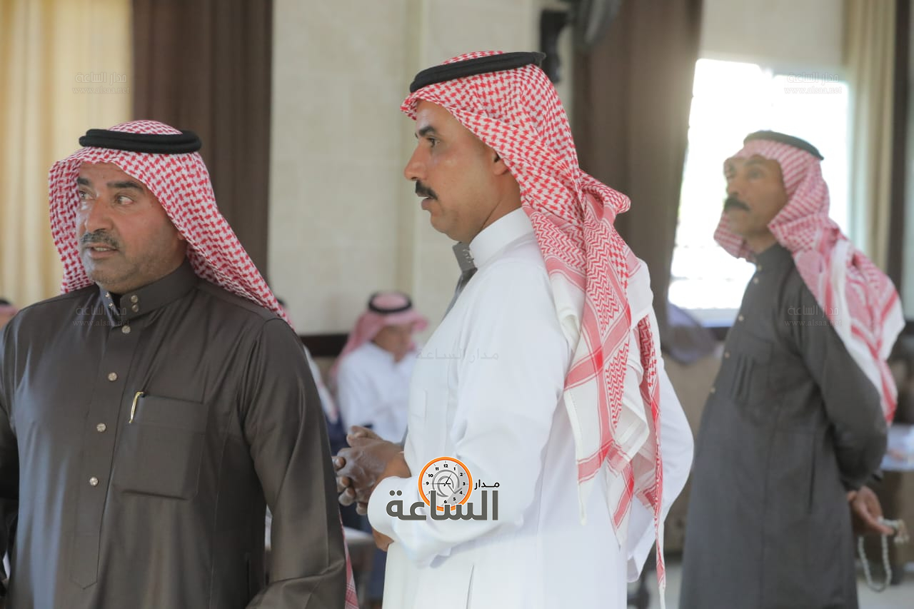 Madar Al-Saa Images 0.30436004923897